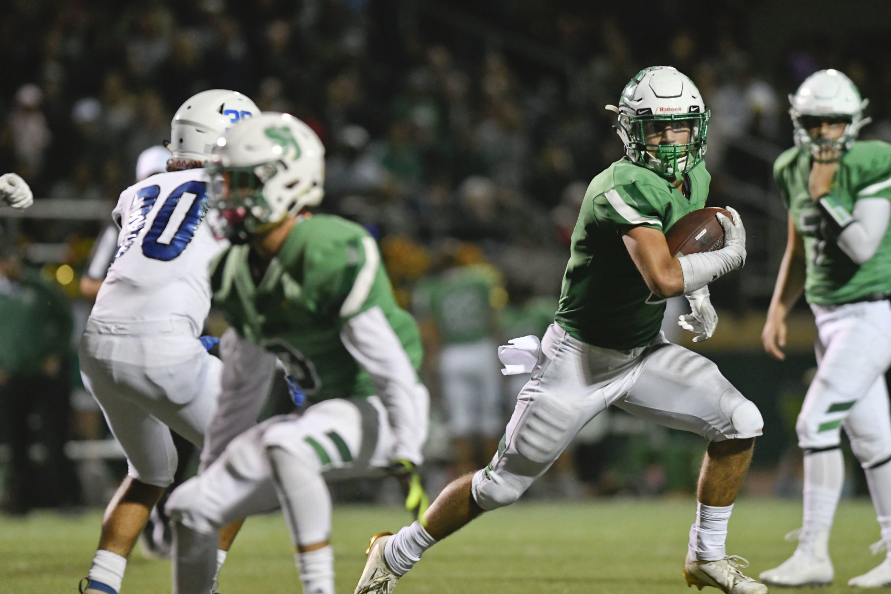 092719 Lompoc SJ football 21.jpg